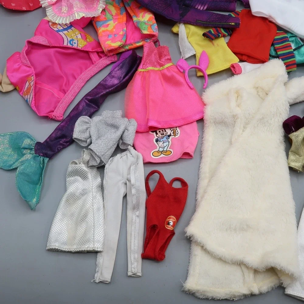 Barbie welcome pocket