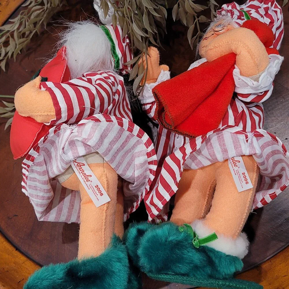 Annalee retired set