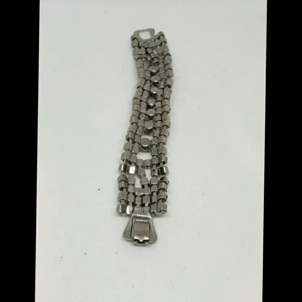 Vintage bracelet clear