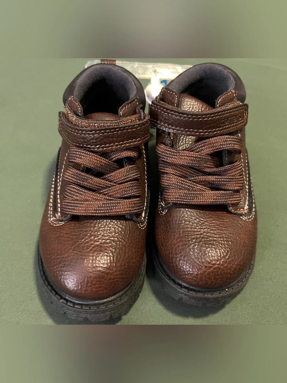 Cat & Jack sturdy faux
