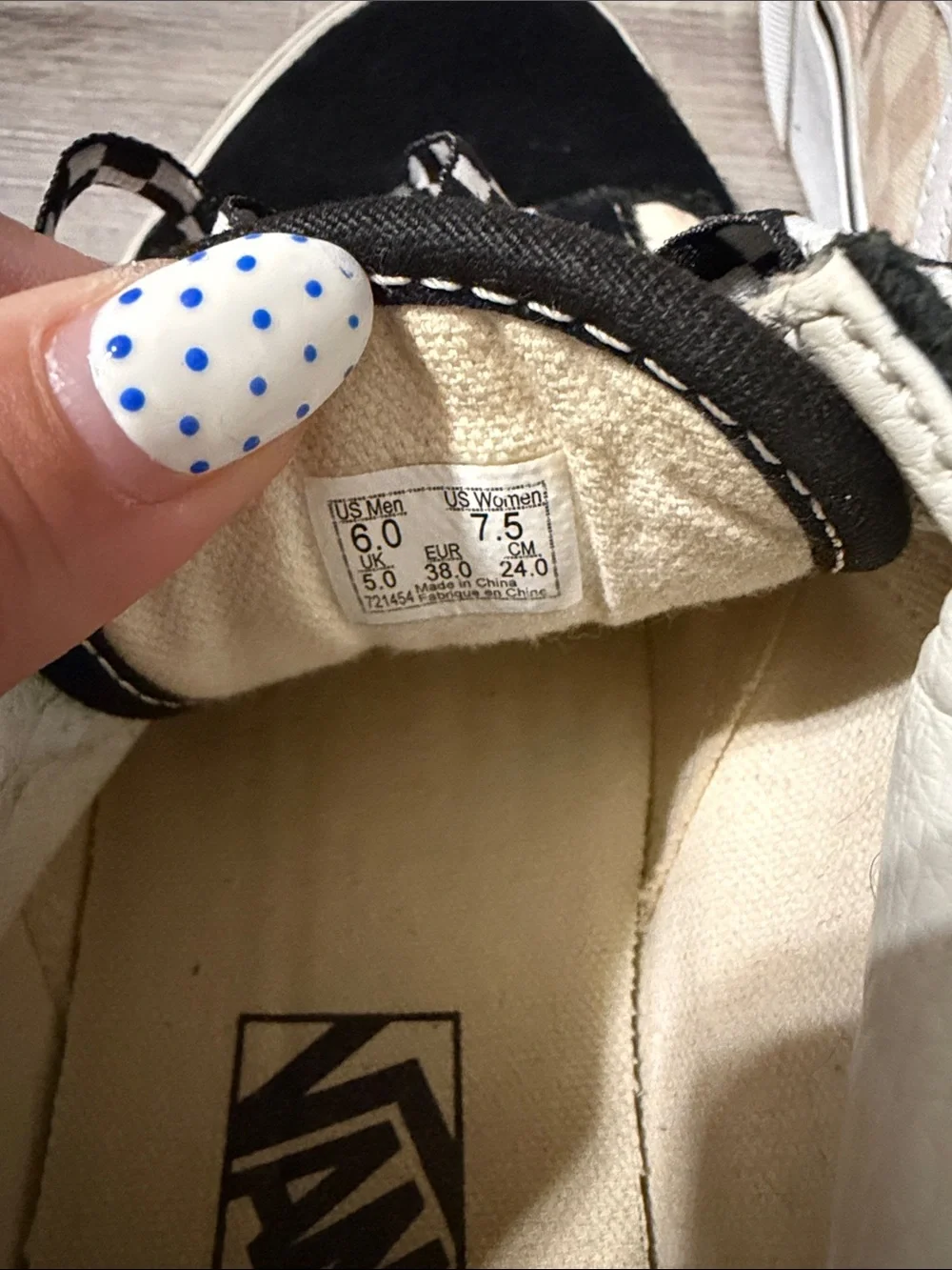 Vans unisex checkered