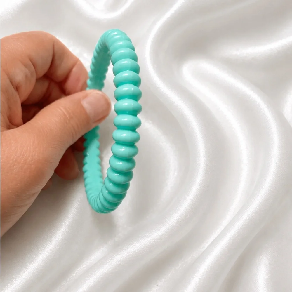N/A elegant turquoise