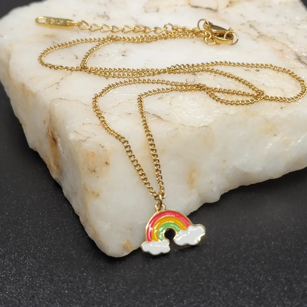 GG Unique Jewelry happyrainbow pendant