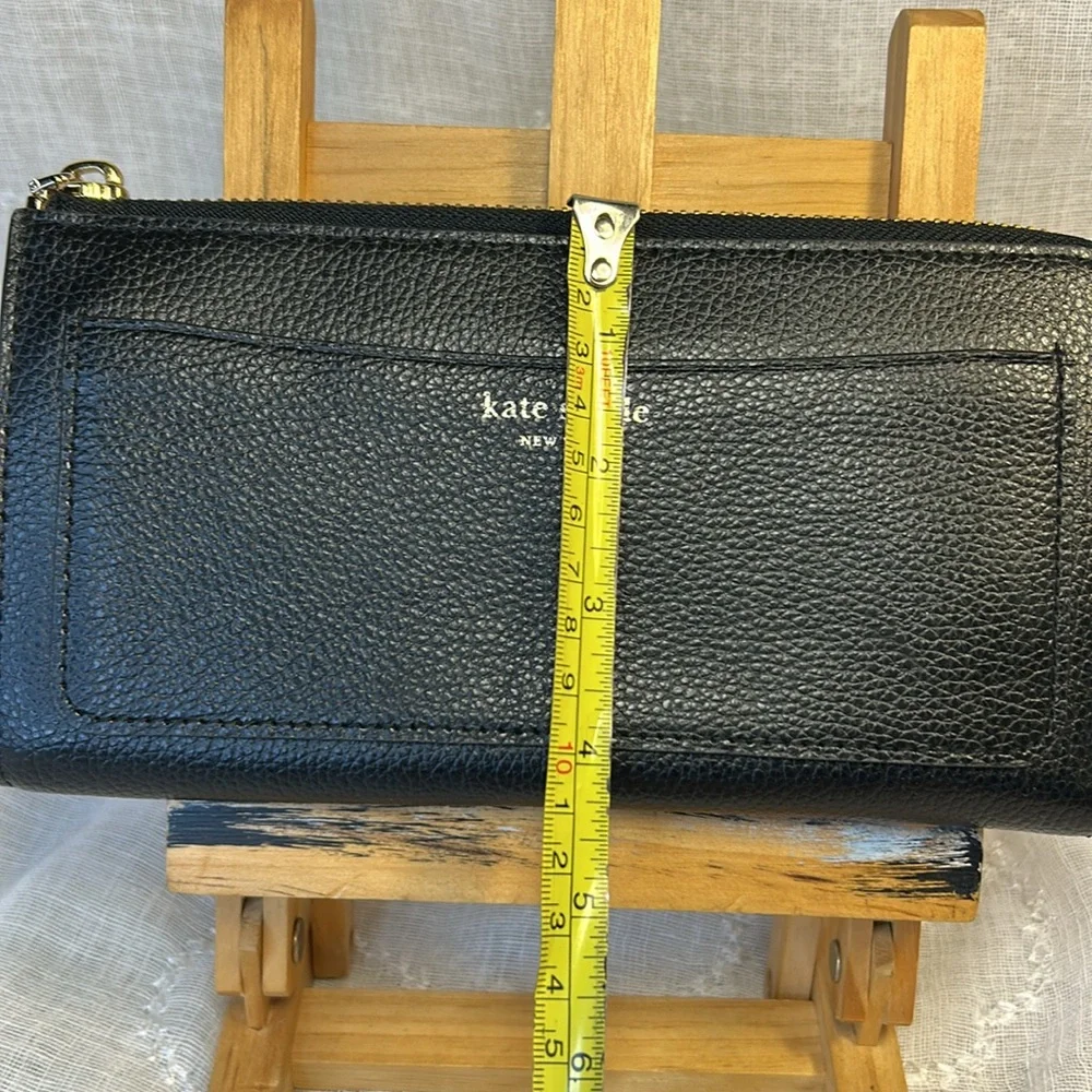 kate spade smoke find