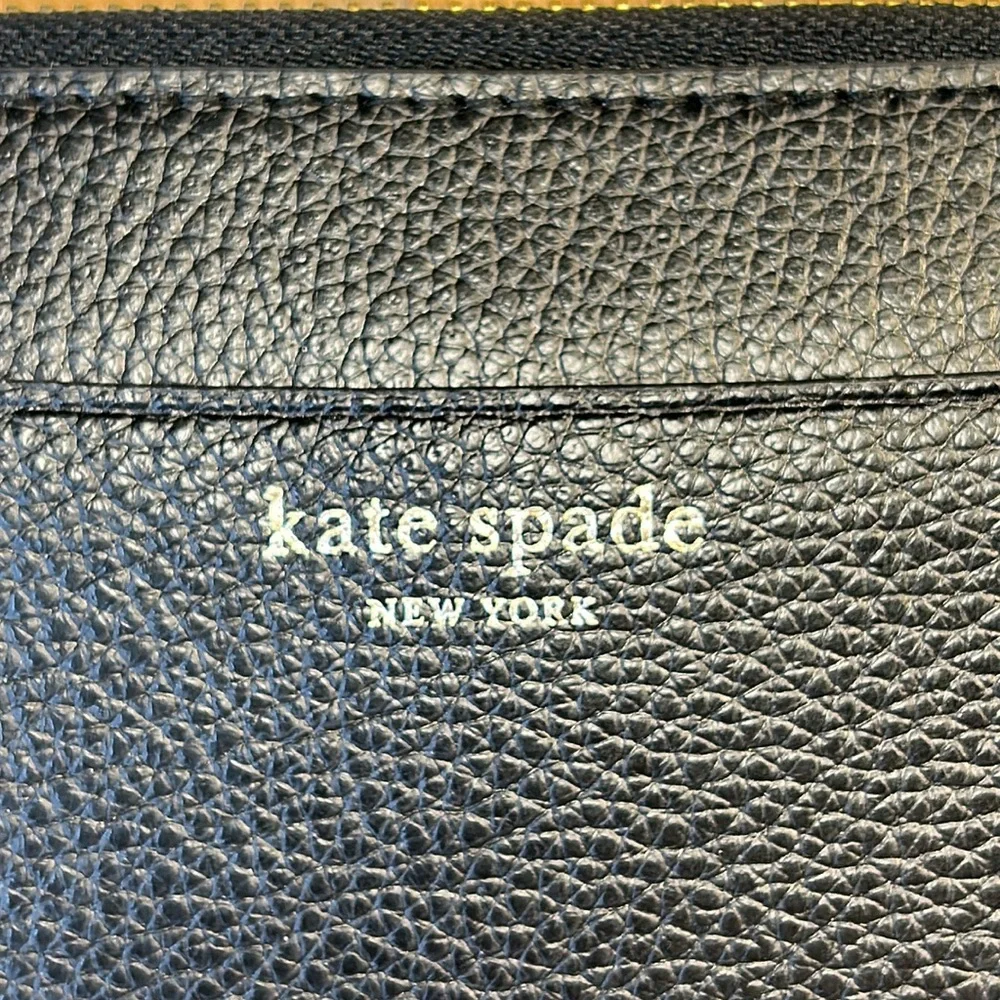 kate spade see smells hand