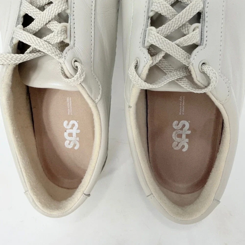 SAS brand closure walking