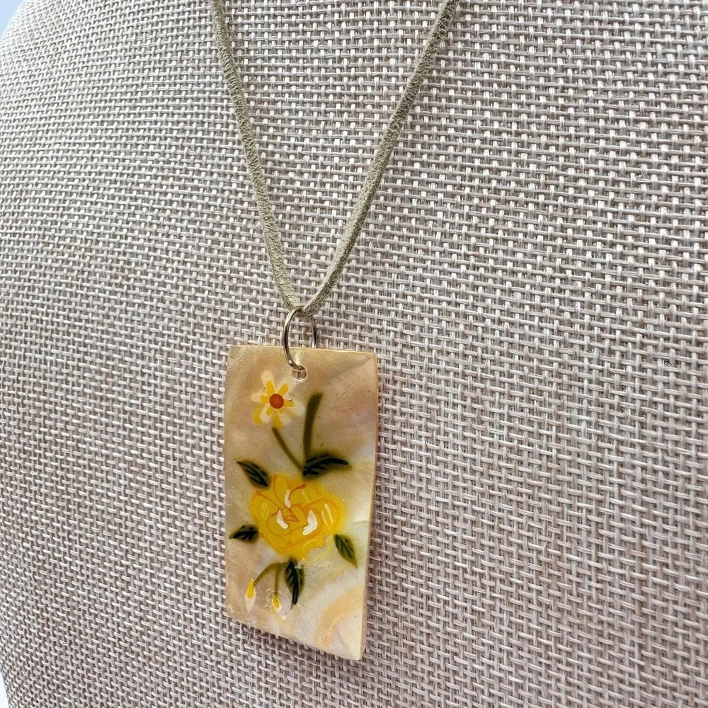 The Unbranded Brand vintage 90s