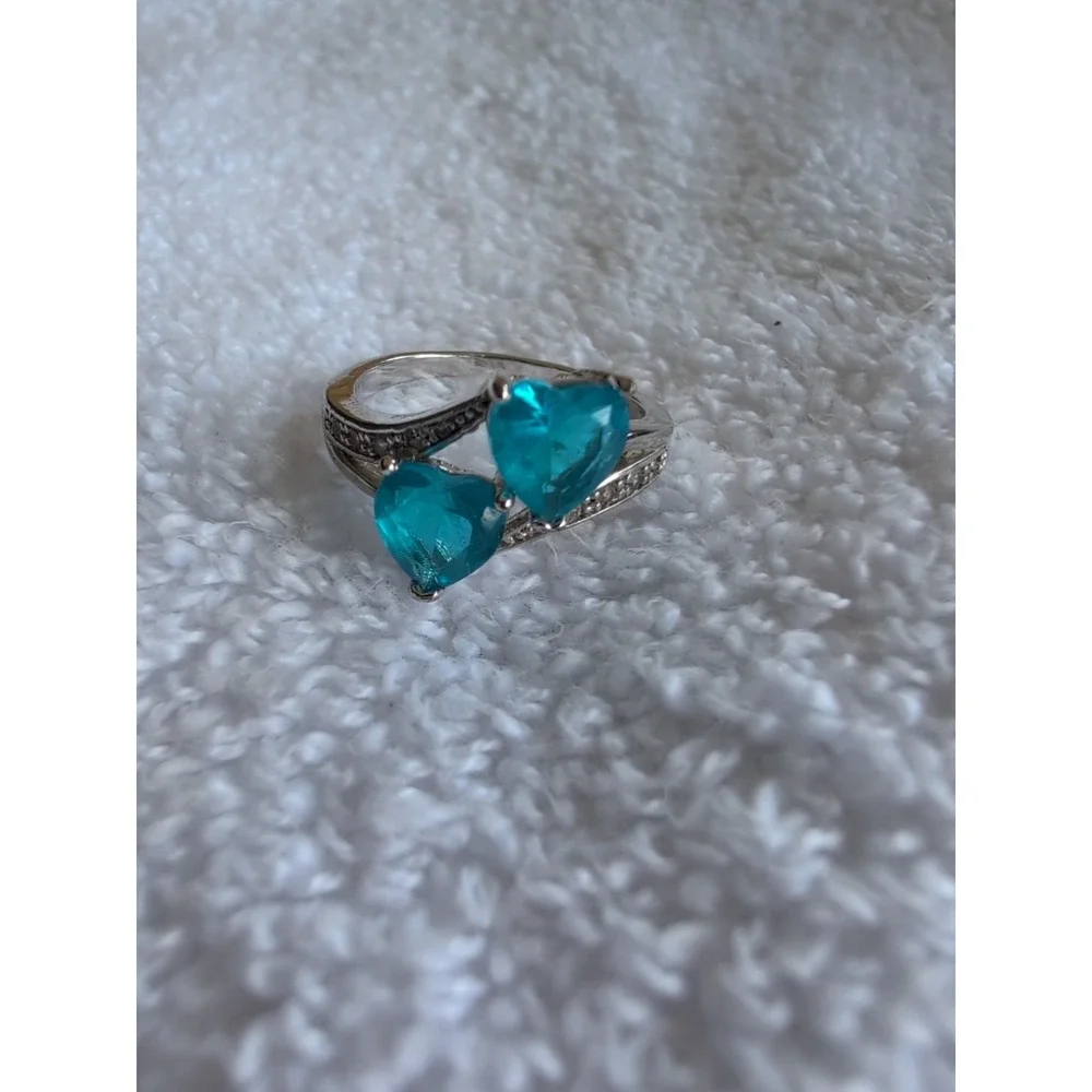 The Unbranded Brand blue heart