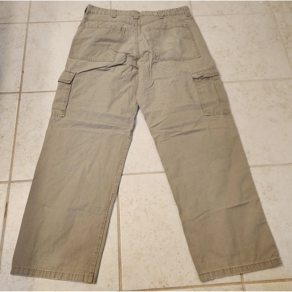 Wrangler cargo pants