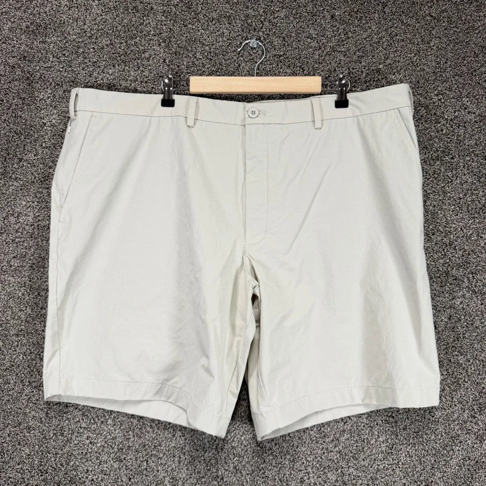 Vineyard Vines OTG Shorts Mens 46B/10 Beige Golf Performance On The Go Chino