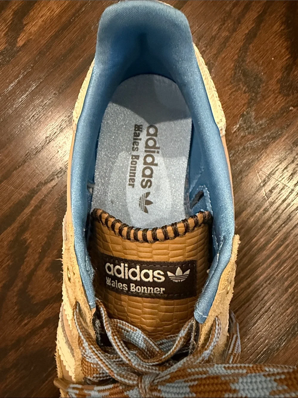 adidas read description