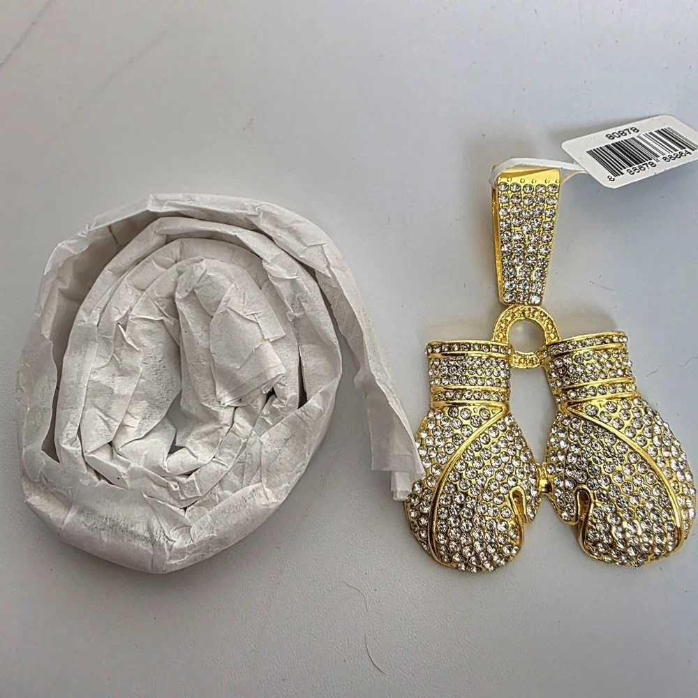 .iced-out. pair your