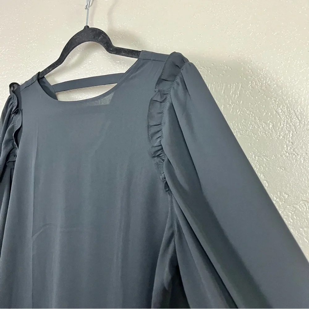LOFT black ruffle