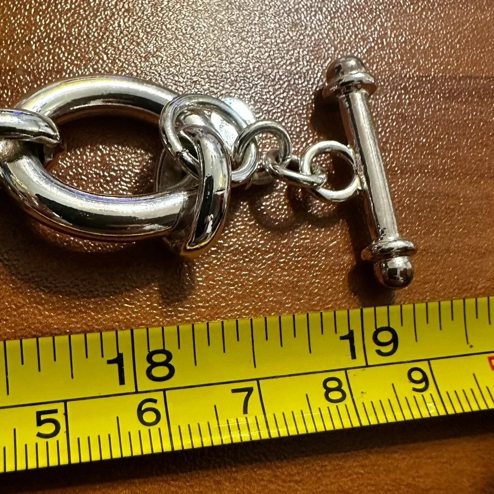 Brighton Silver‎ Tone Chunky Oval Link Toggle Necklace with Best Charm 19 Inch