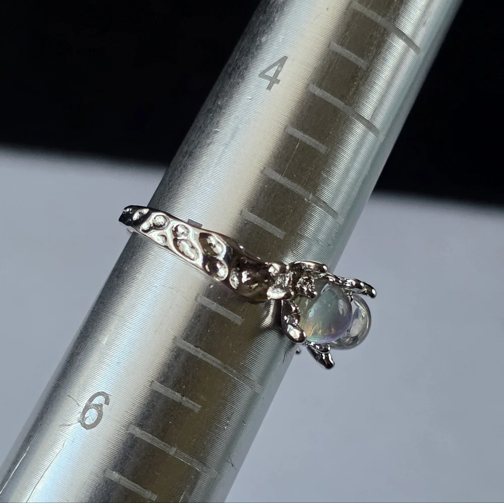 N/A faux ring silver