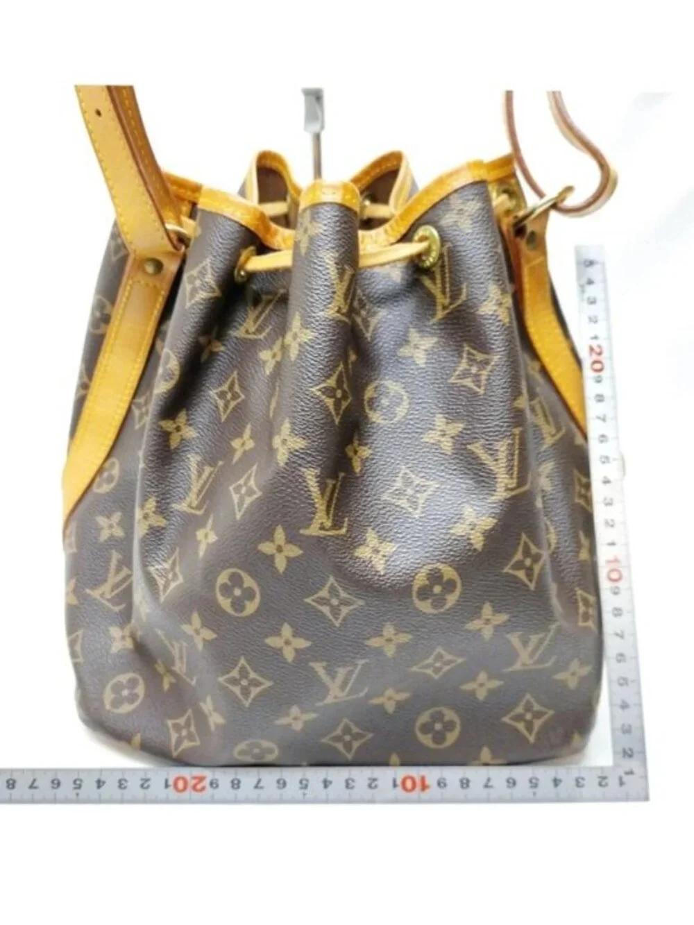 Louis Vuitton authentic louis