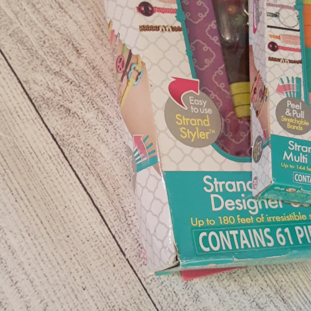 Strand Bands 180 band age