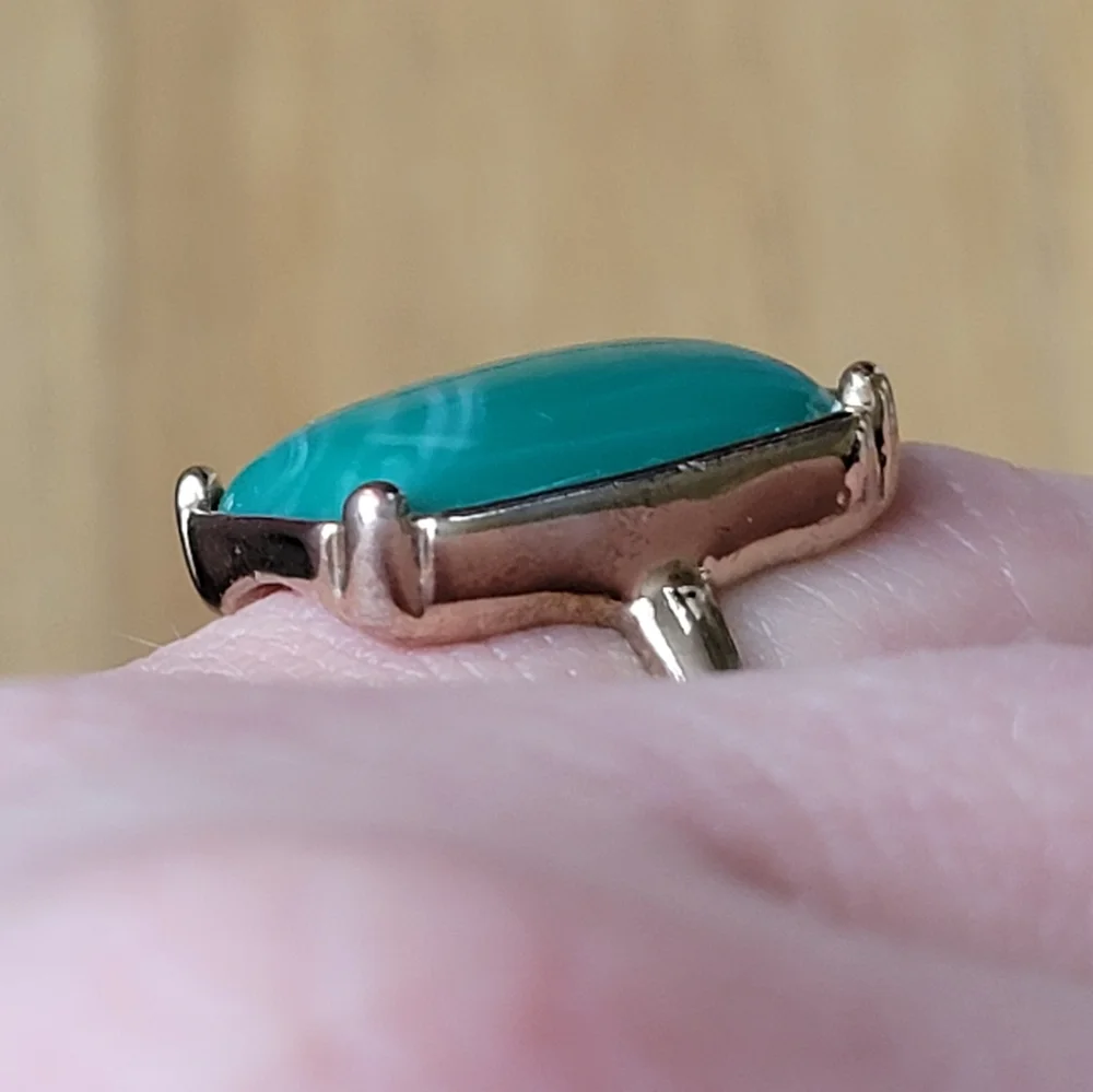 Ring super gemstone