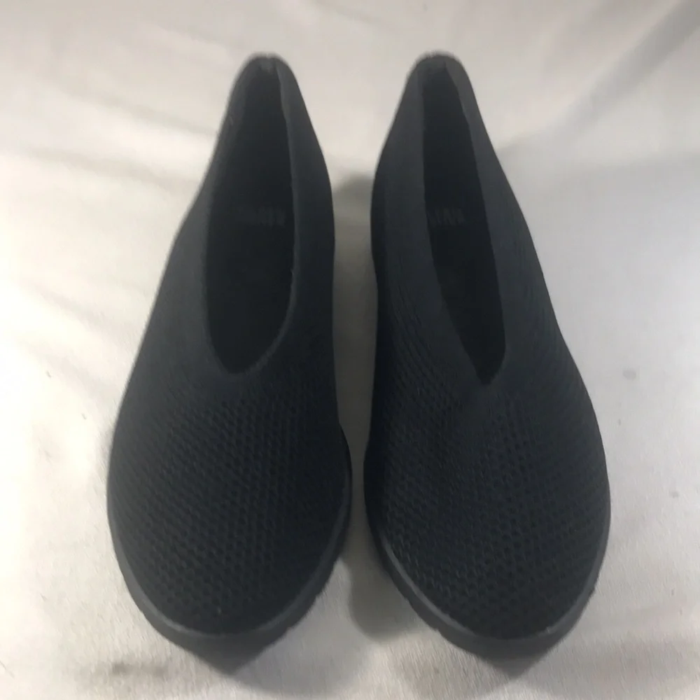 Eileen Fisher comfortable black