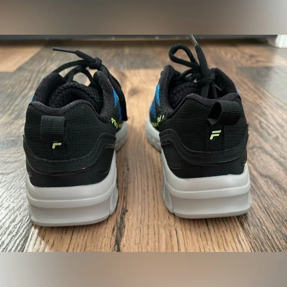 Fila boys shoes