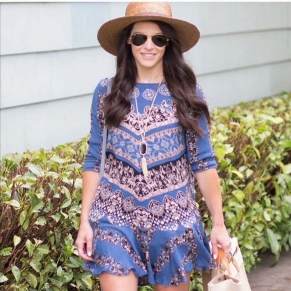 Free People Smooth Talker Tunic Sz M Blue Floral Open Back