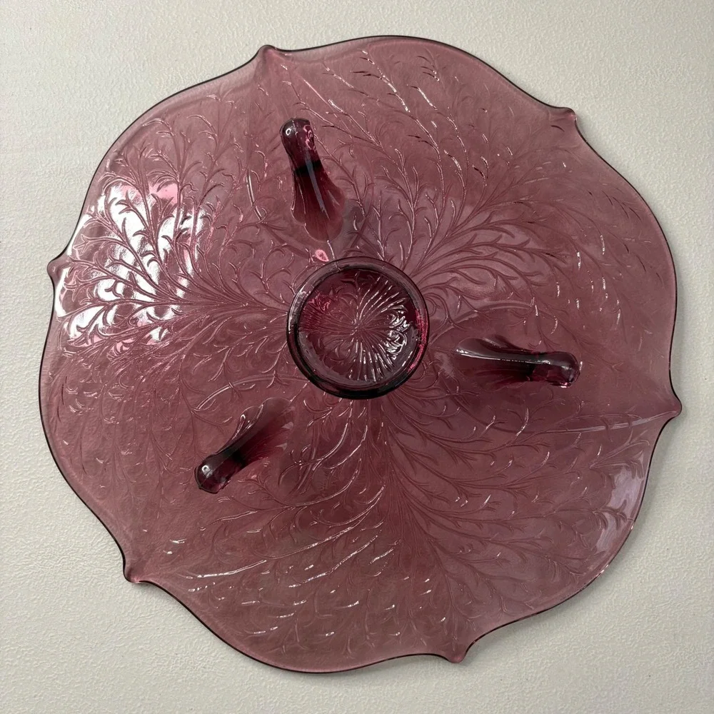 Vintage Indiana Glass Tiara Sandwich Plum Purple 3 Footed Scalloped‎ Bowl 10.5