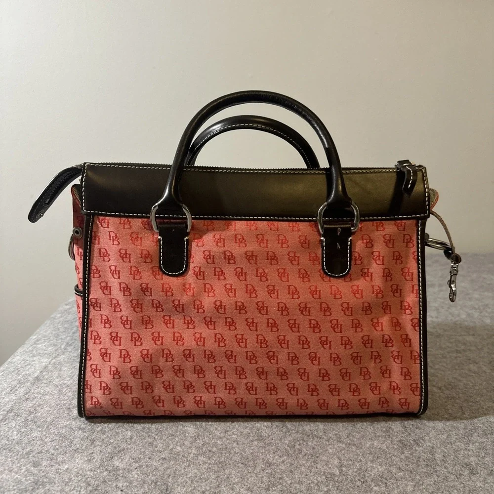 Dooney & Bourke vtg dooney