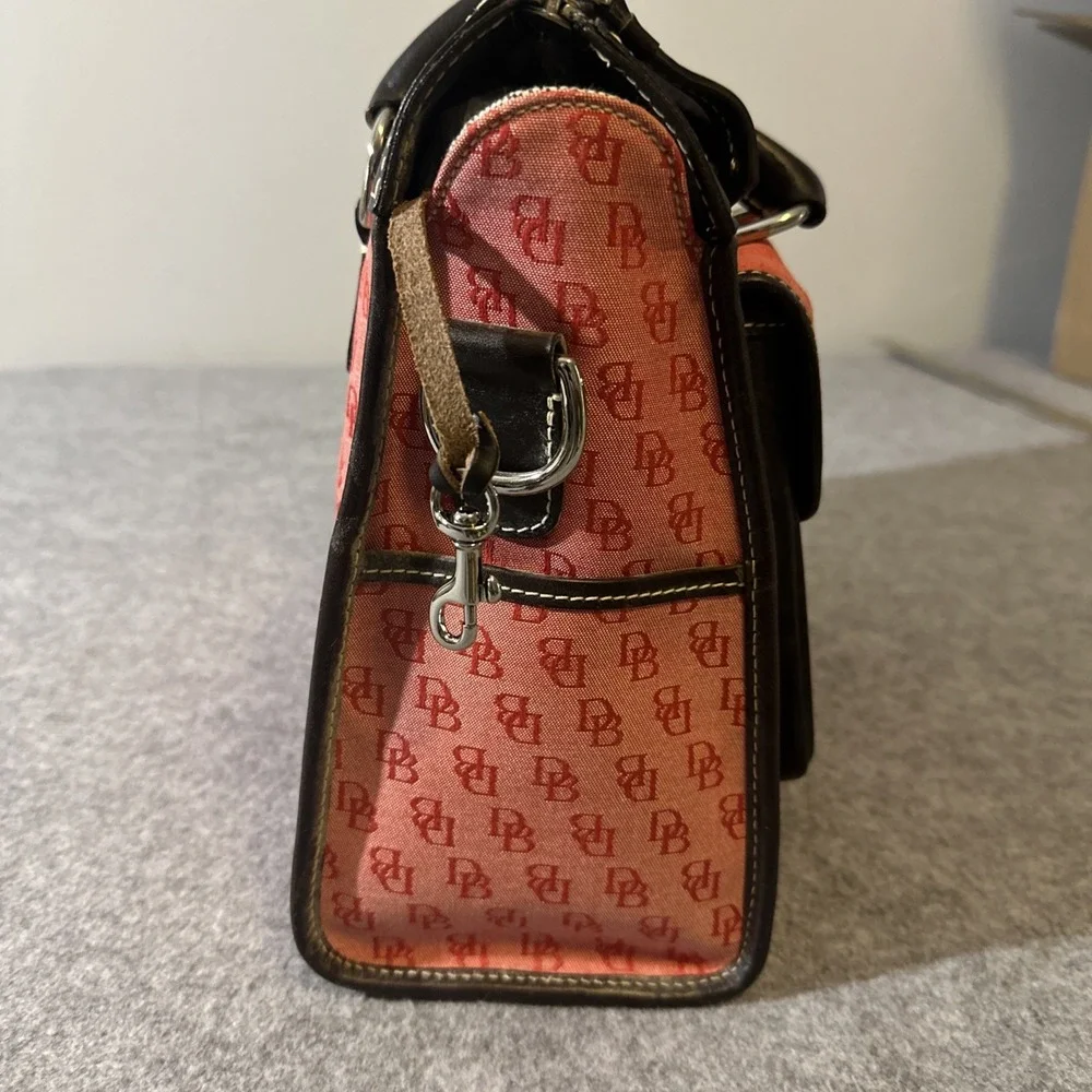 Dooney & Bourke vtg dooney