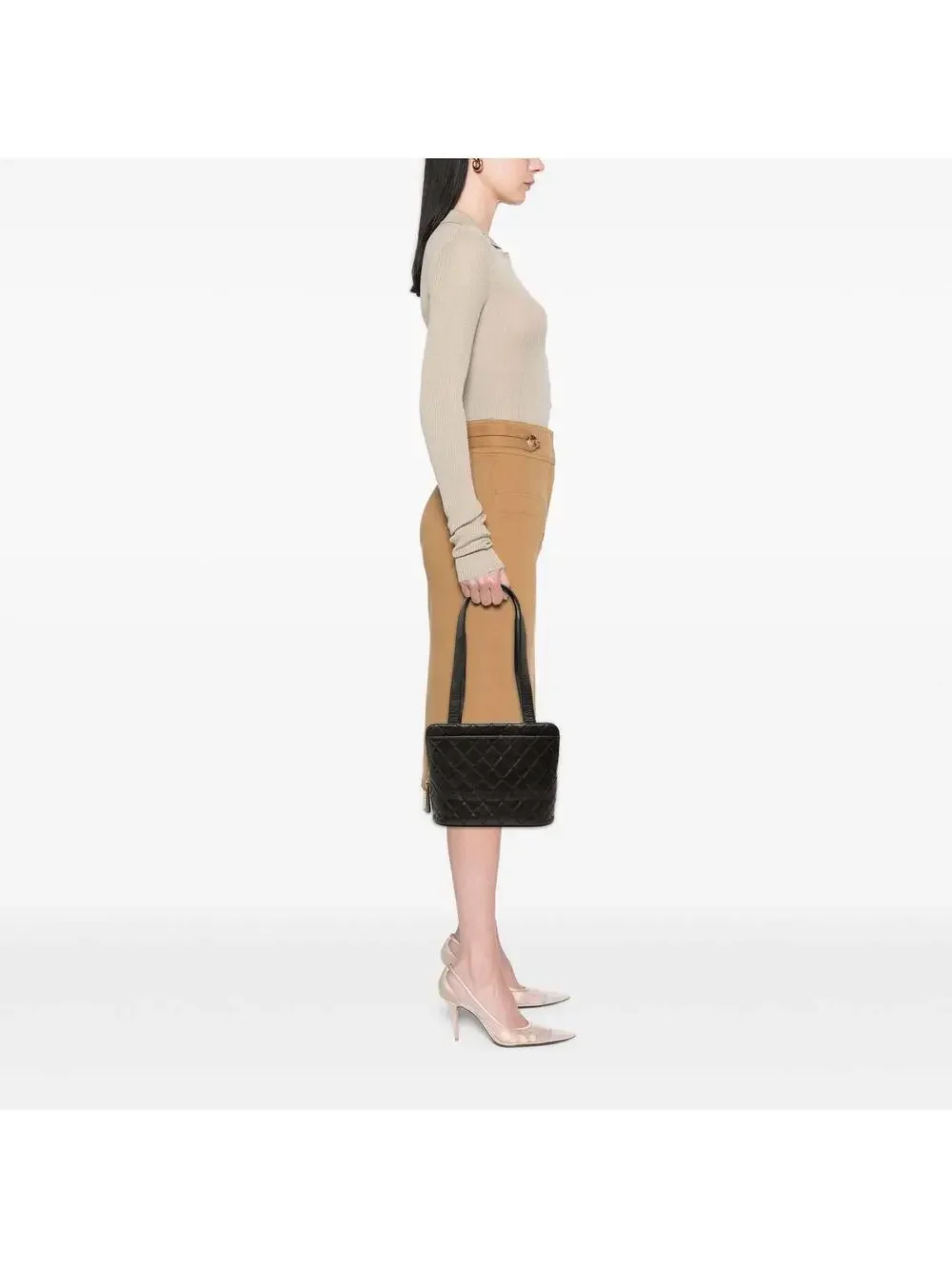 CHANEL indulge timeless