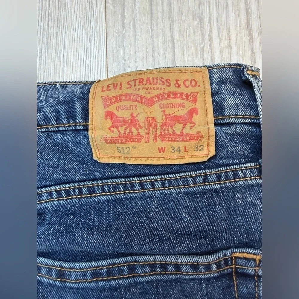 Levis levi 512