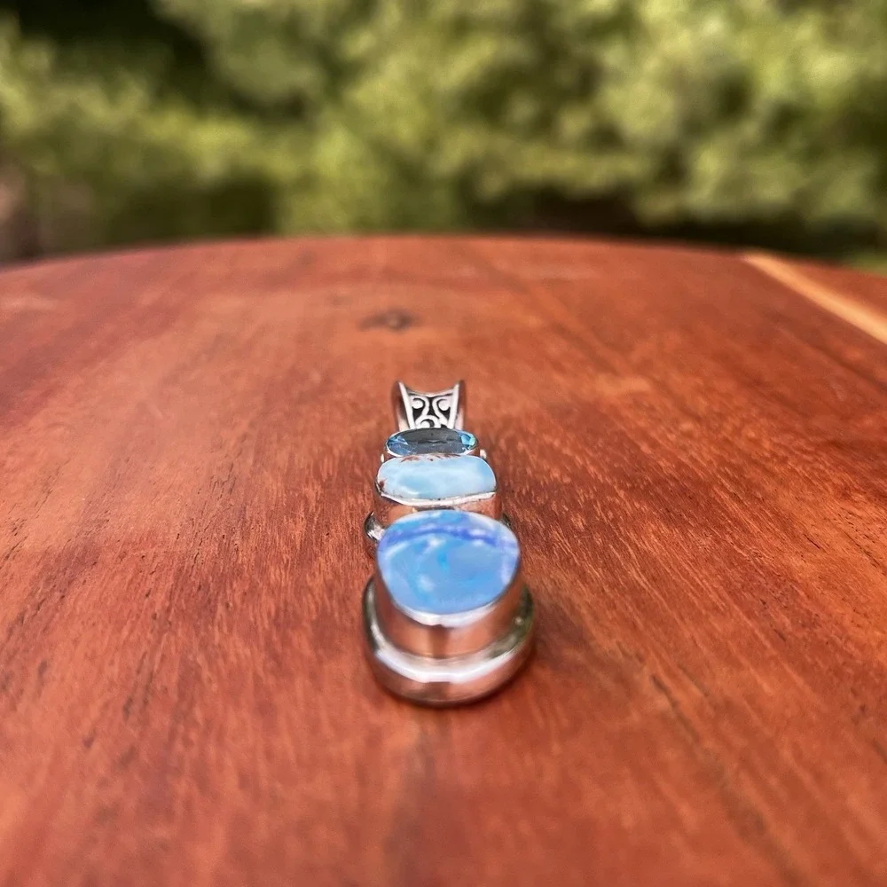 The Unbranded Brand pendant topaz 925