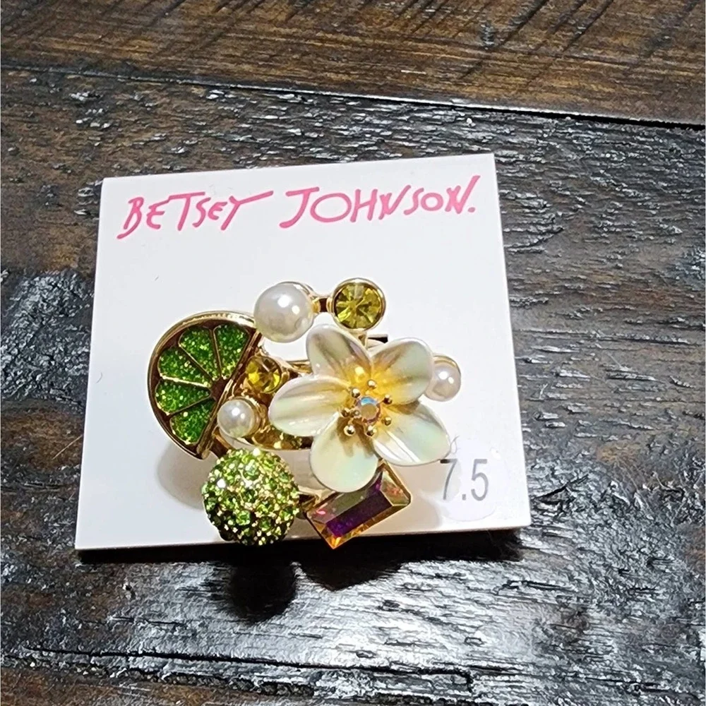 Betsey Johnson betsey johnson