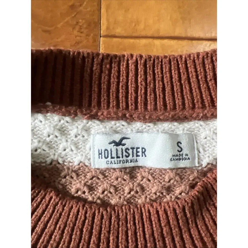 Hollister striped knit