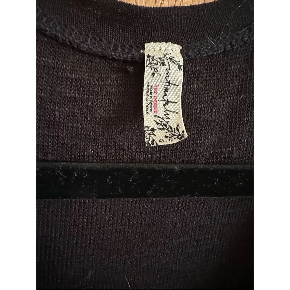 Free People Intimately‎ Free black long sleeve minimalist shirt XS