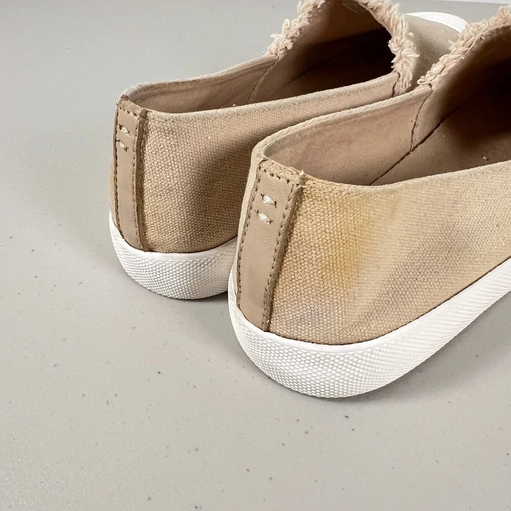 Splendid canvas slip