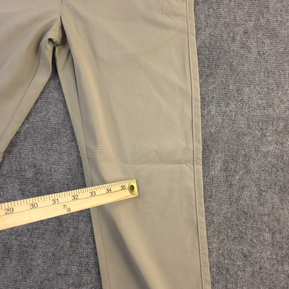 Izod these pants