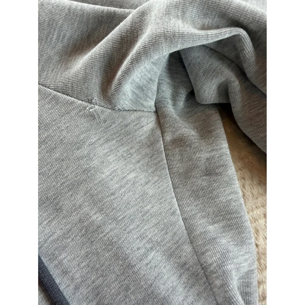Nike sportswear tech