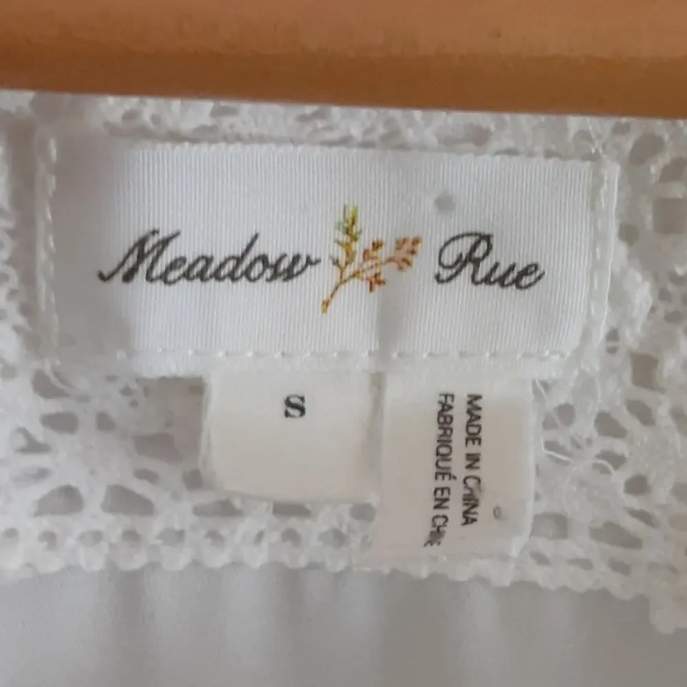 Anthropologie crochet lace