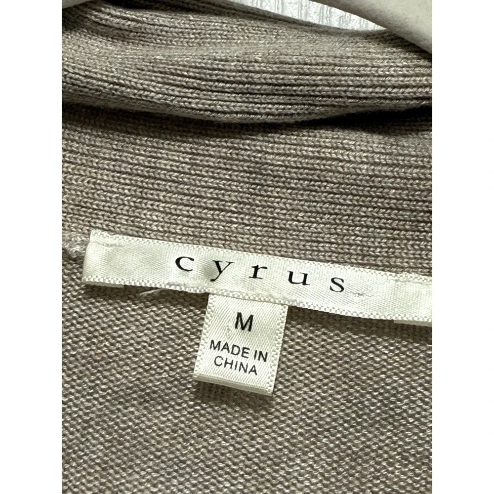 Cyrus women beige