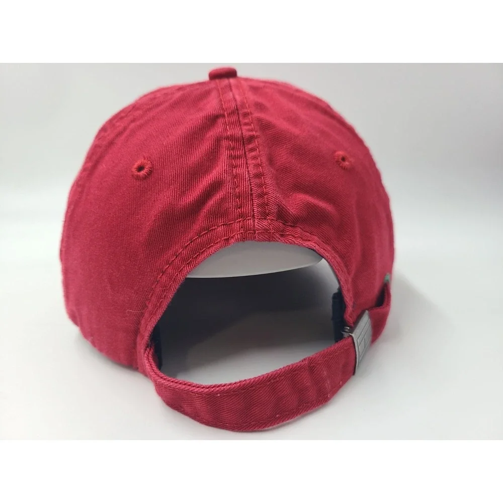 Tommy Hilfiger hat seems