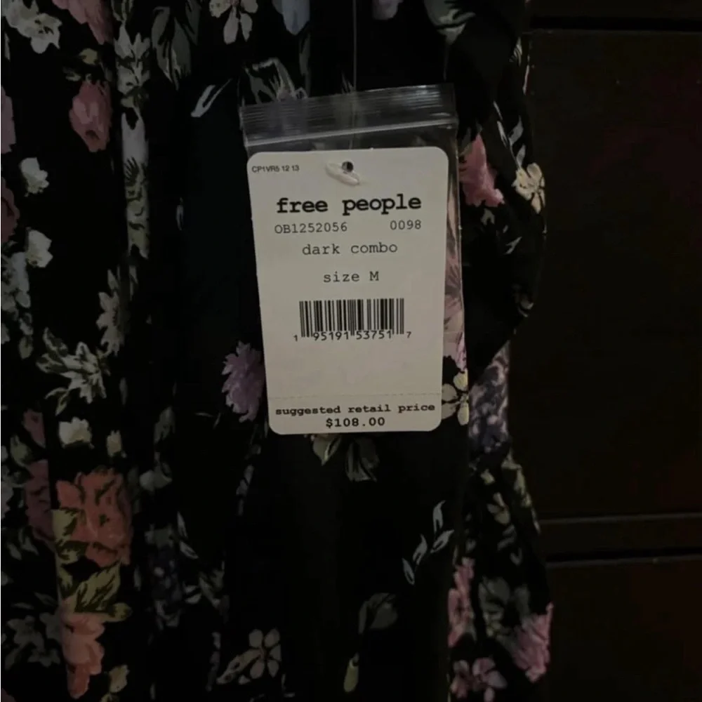 New with Tags Free People “Loretta” Boho Ruffled Floral Tunic