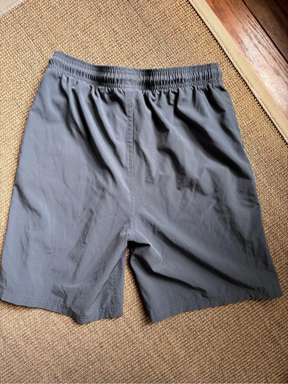 Under Armour boys xl