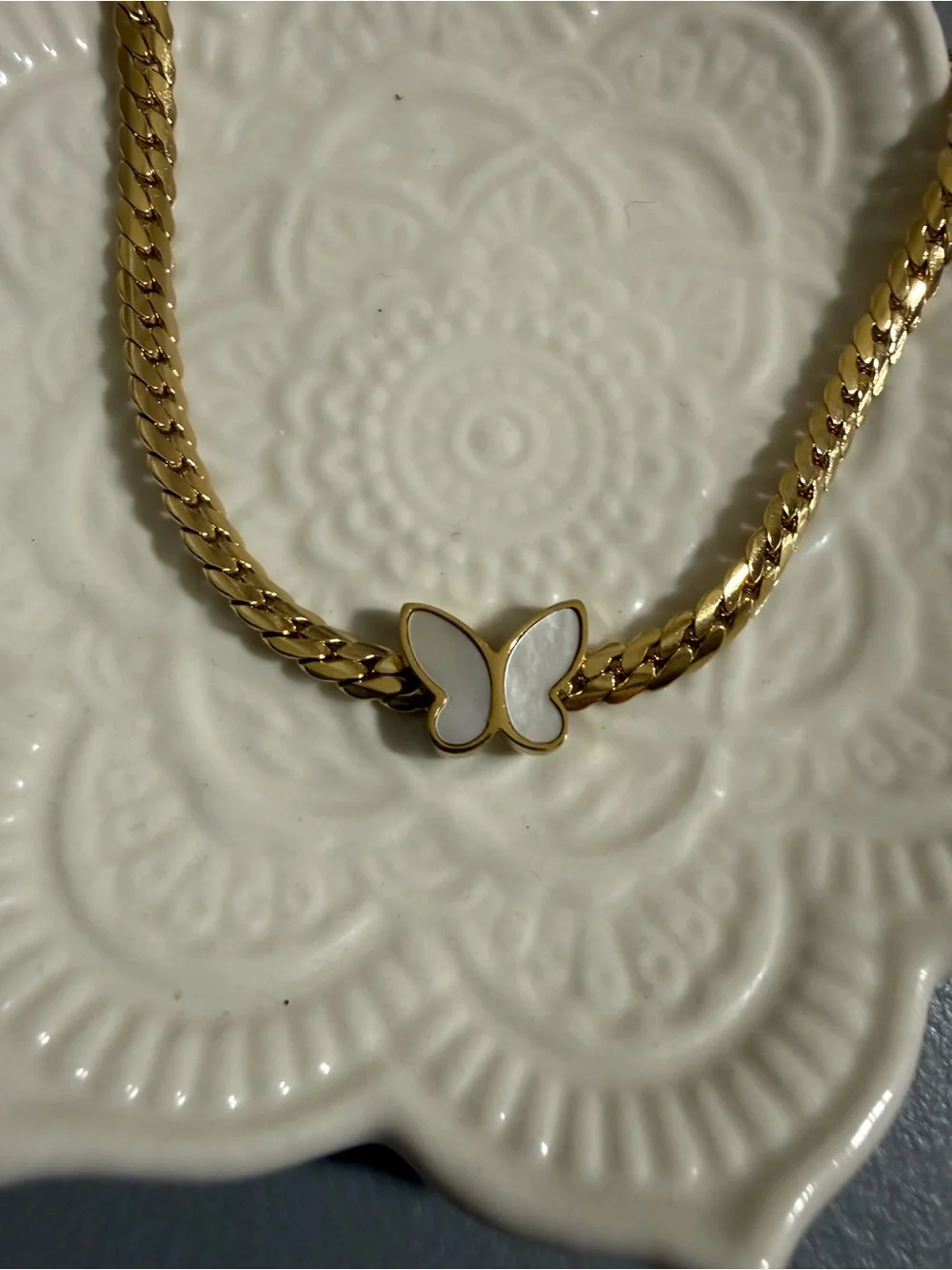 N/A material dainty offers