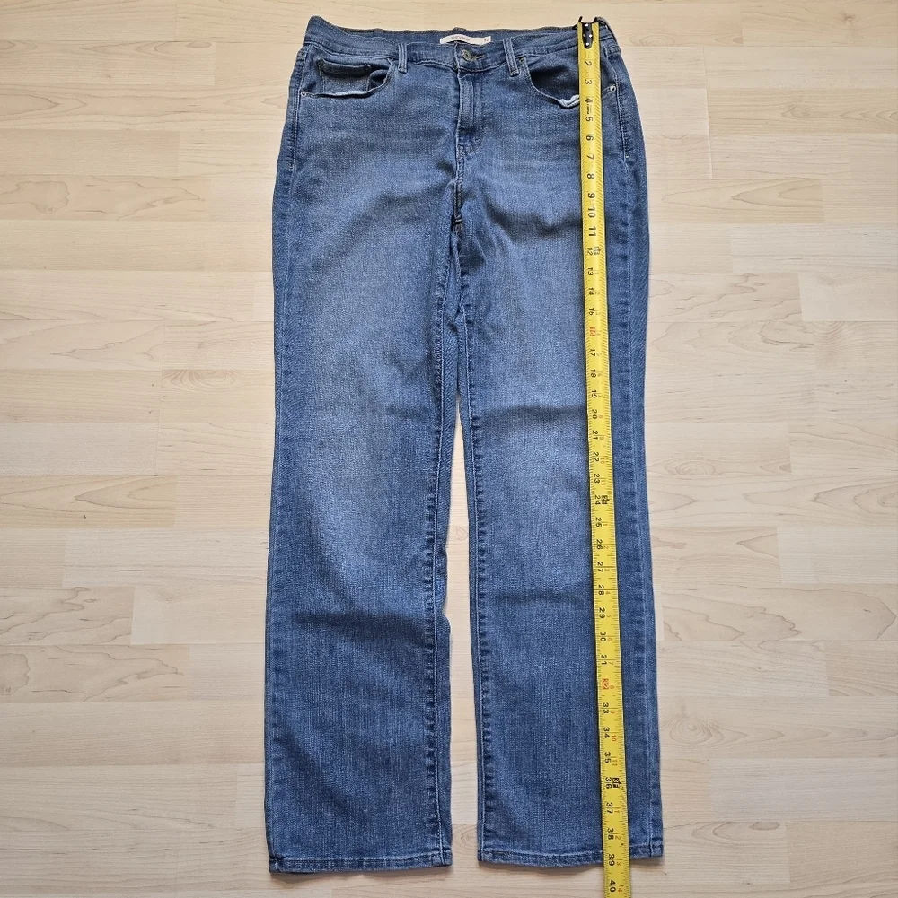 Levis levis 505