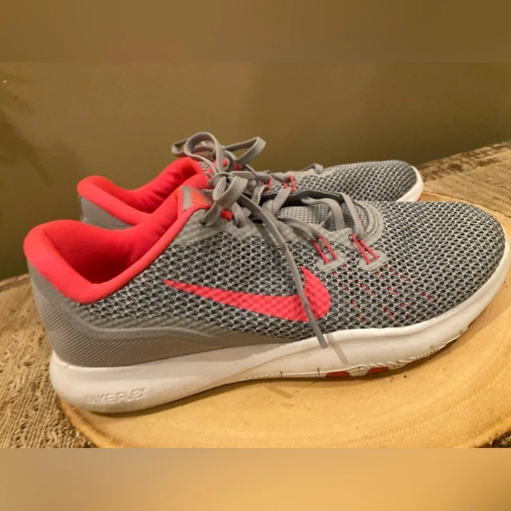 Nike elevate your