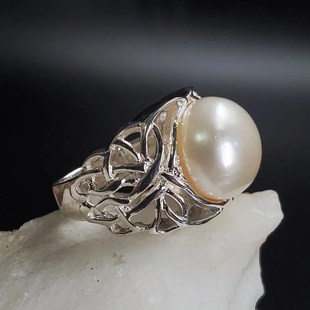 GG Unique Jewelry me solid