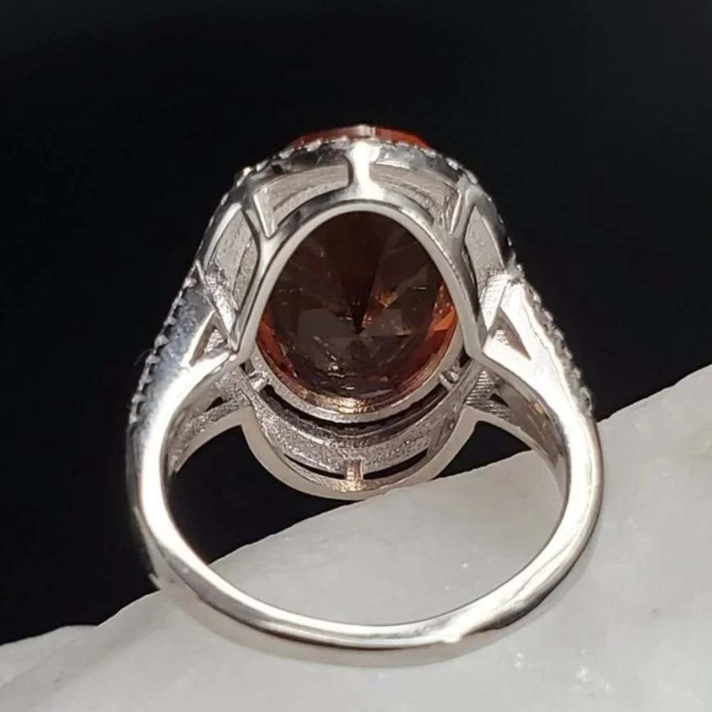 GG Unique Jewelry dietrich solid