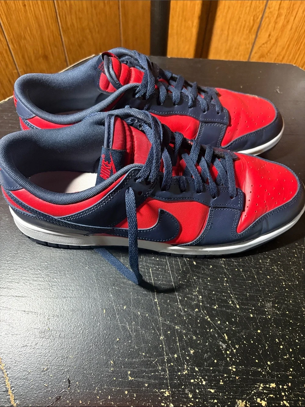 Nike Men's Low-Top Sneakers in Navy & Red