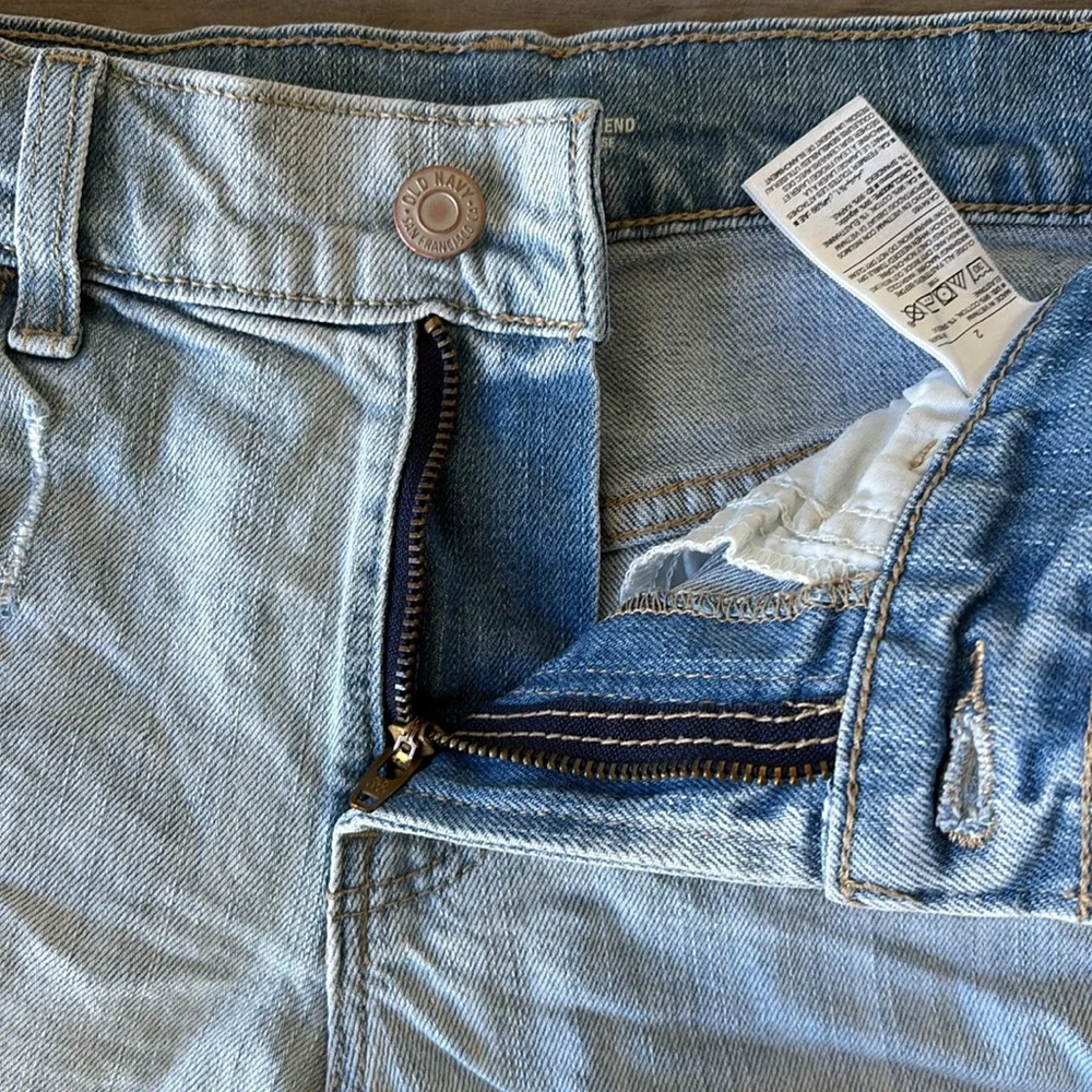 Old Navy trendy distressed