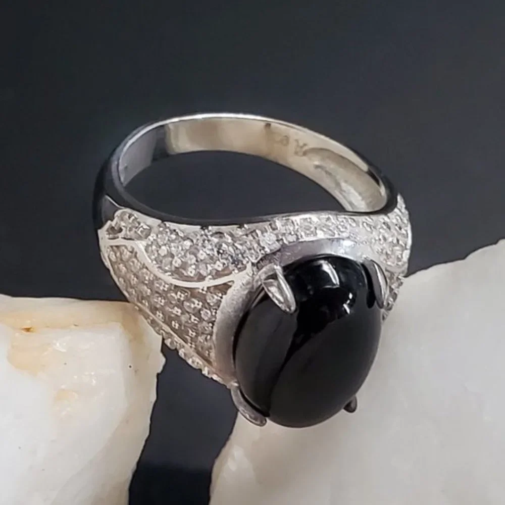 GG Unique Jewelry dandy solid